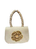 Load image into Gallery viewer, Giada Velvet Beaded Floral Mini Purse – Embroidered Evening Bag
